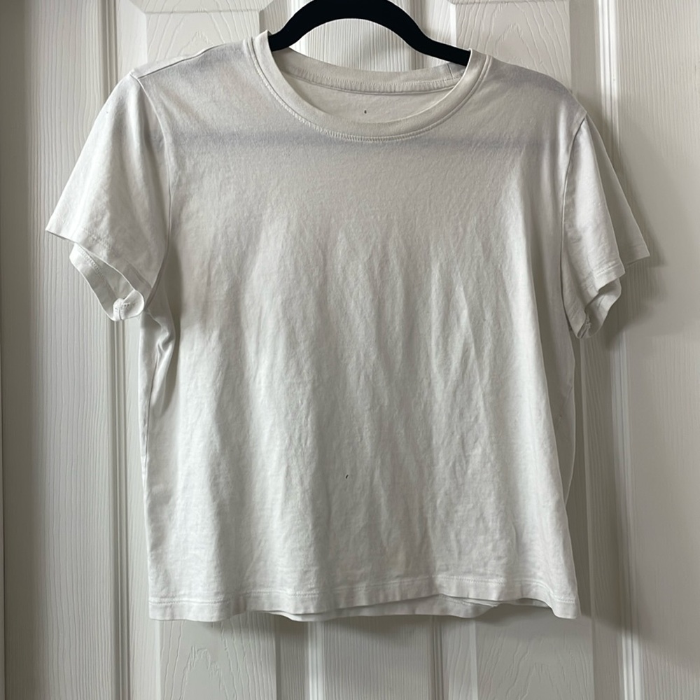 White box cut tee